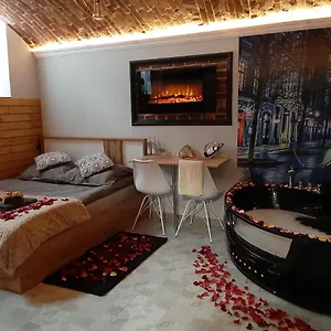 https://underground-jacuzzi-rooms.krakowhotelspoland.com